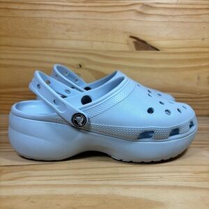 Crocs Classic Crush Iconic Comfort Platform Clog in Light Blue Women’s Size 7